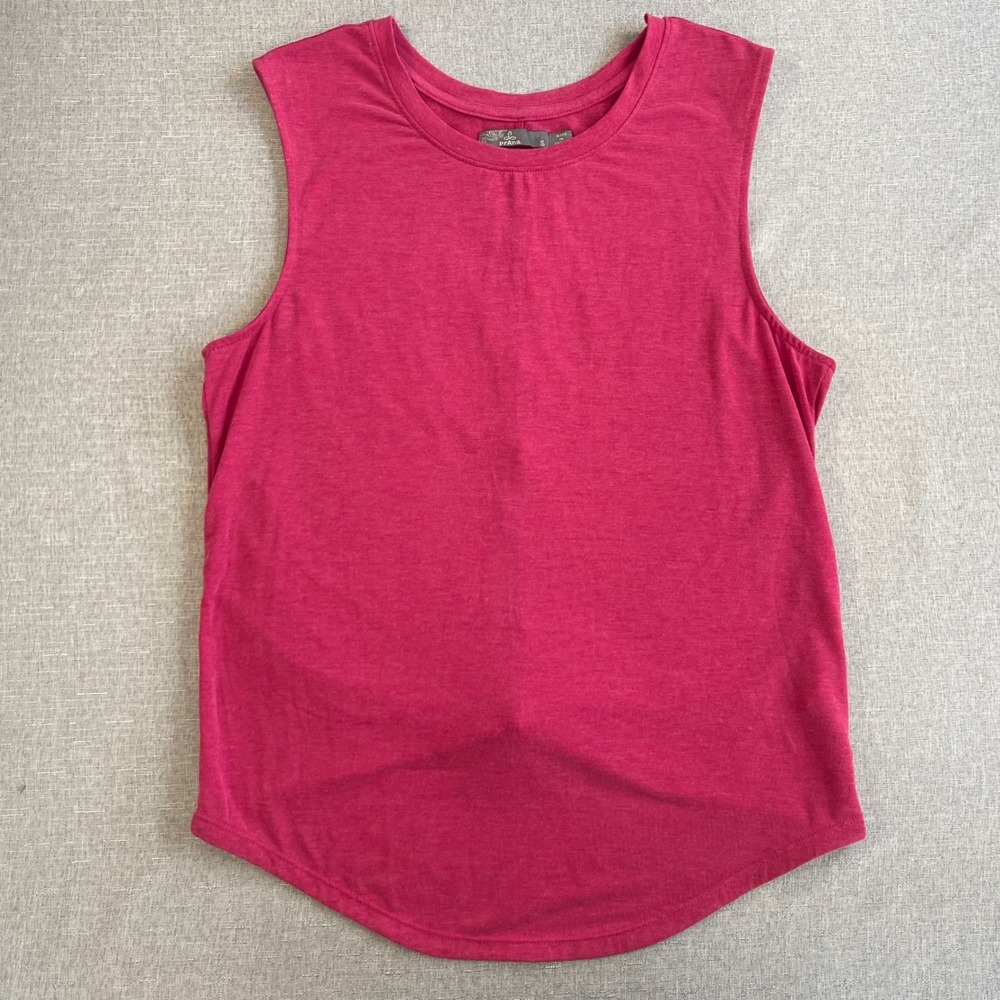 Prana‎ Rogue Twist Back Keyhole Sleeveless Tank Top Women Small Red Berry Active